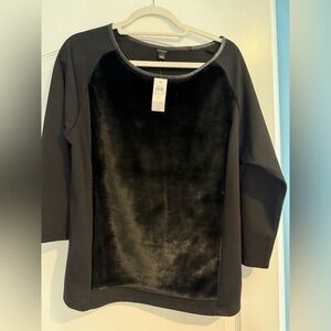 Ann Taylor Black Top Plush Front Top Size Large NWT